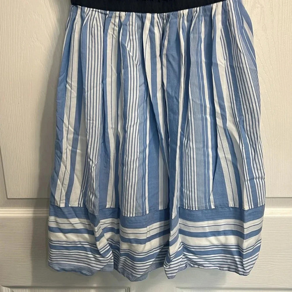Ann Taylor Loft Blue Eyelet Lace Striped Sleeveless Dress Size 0 - Picture 3 of 6